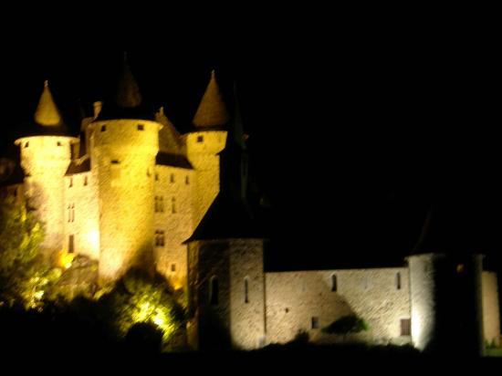 LE CHATEAU DE VAL A LANOBRE (15)