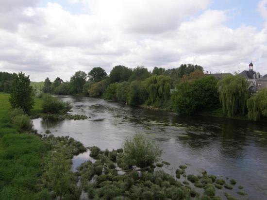 A L'ILE BOUCHARD