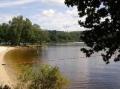 AU BORD DU LAC DE VASSIVIERE (87)
