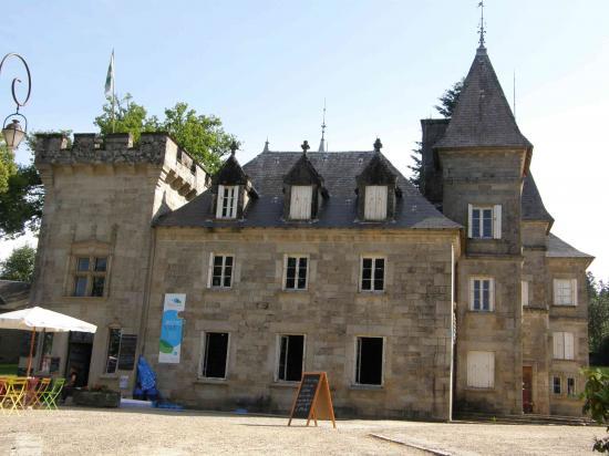 SUR L'ILE DE VASSIVIERE